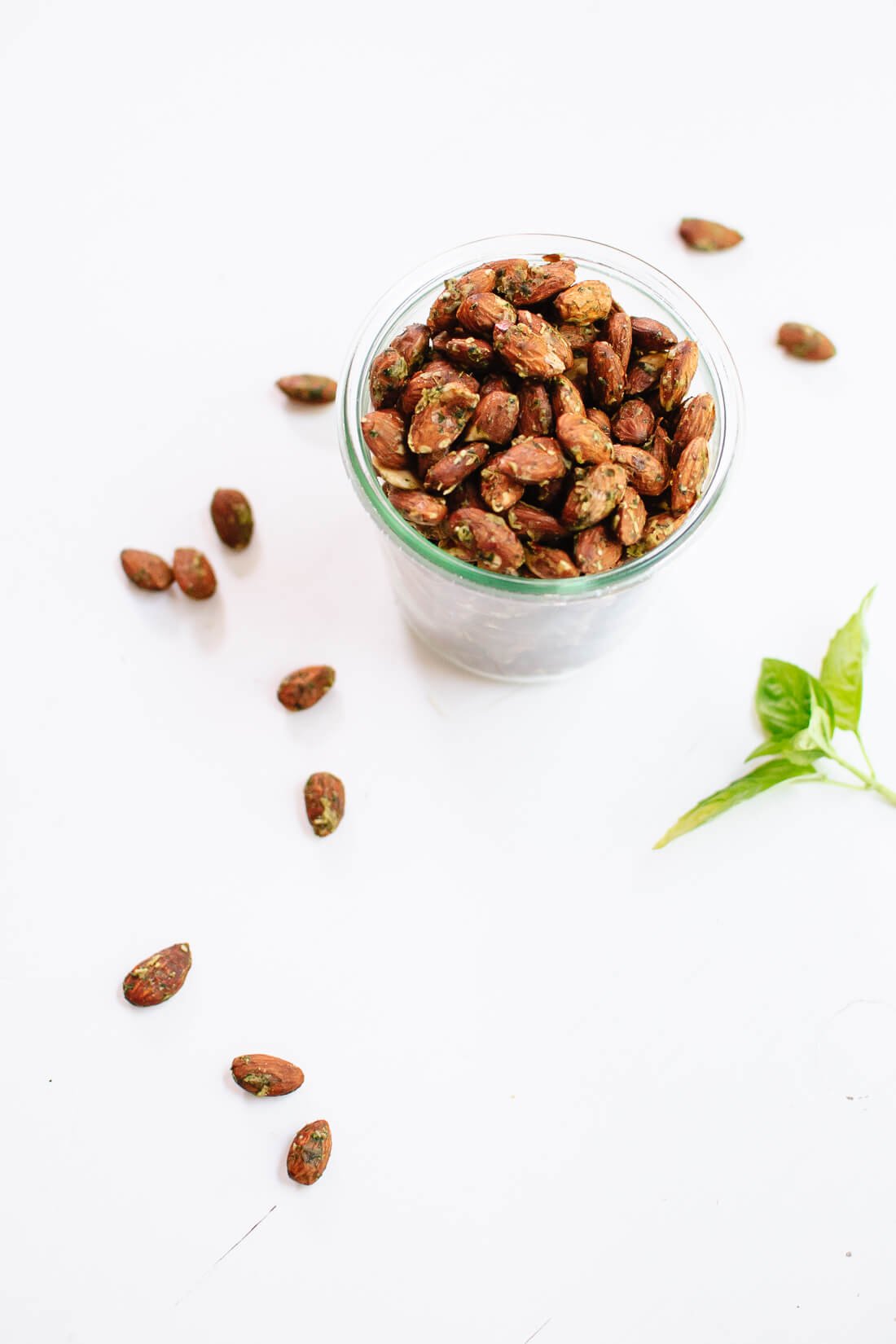 Basil Pesto Party Almonds