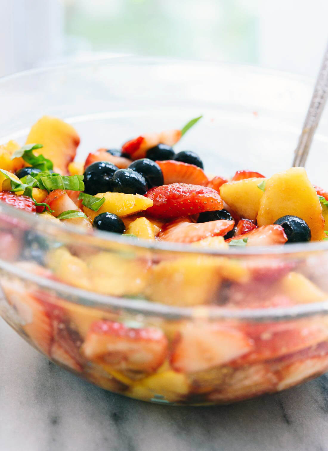 This summertime fruit salad recipe is super quick and easy to make - cookieandkate.com