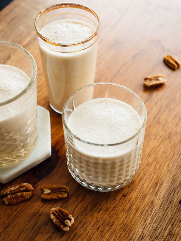 Learn how to make pecan milk with this easy recipe! I love pecan milk because it's delicious, nutritious and doesn't require straining like other nut milks.