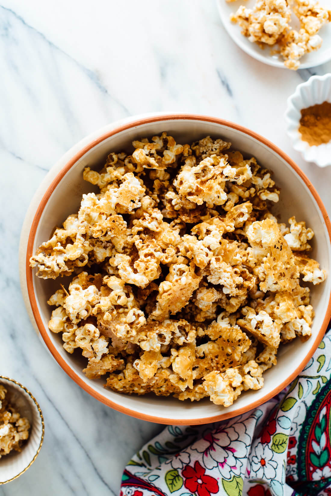 naturally sweetened caramel popcorn recipe made with tahini and maple syrup