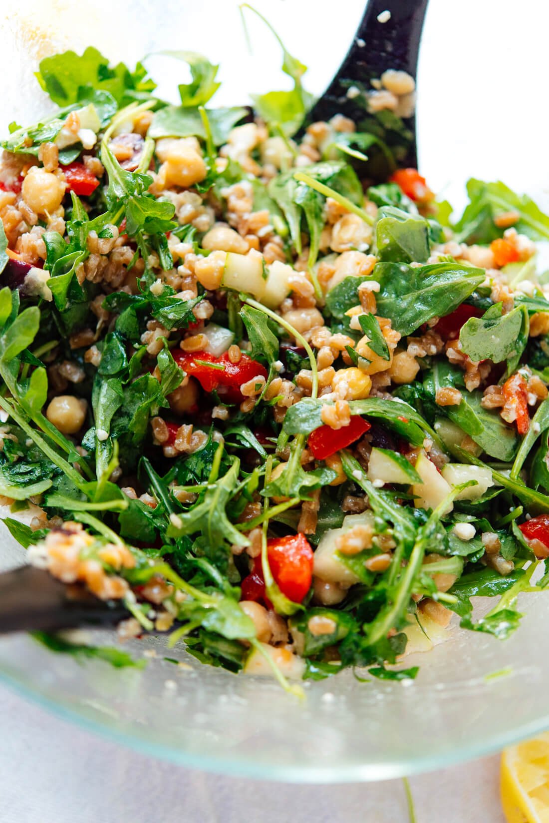 Greek arugula farro salad