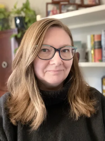 Headshot of Lara Skwarek, Investment Principal