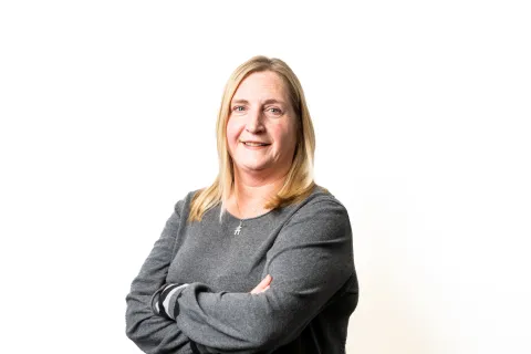 Wanda MacLean headshot