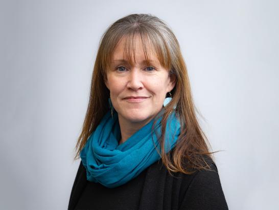 Carolyn Clegg headshot